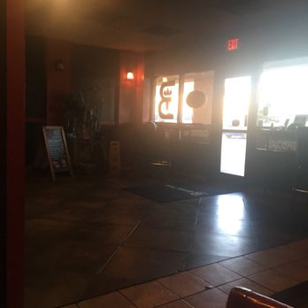 Bann Thai - Dining area - Thai Near Me - Edwardsville, Illinois Bann Thai - Dining area - Thai Near Me - Edwardsville, Illinois