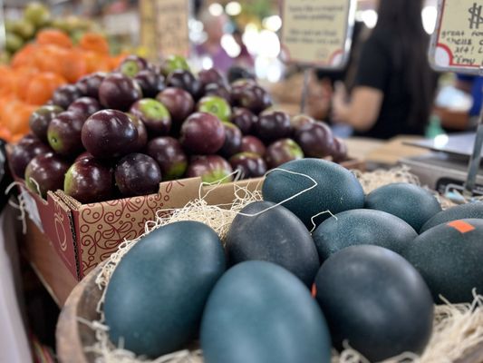 Robert Is Here Fruit Stand by null