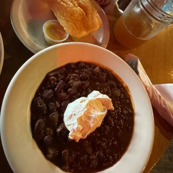 Slim's Last Chance - Brisket N ' Bean Chili--terrific! - Bars Near Me - Seattle, Washington