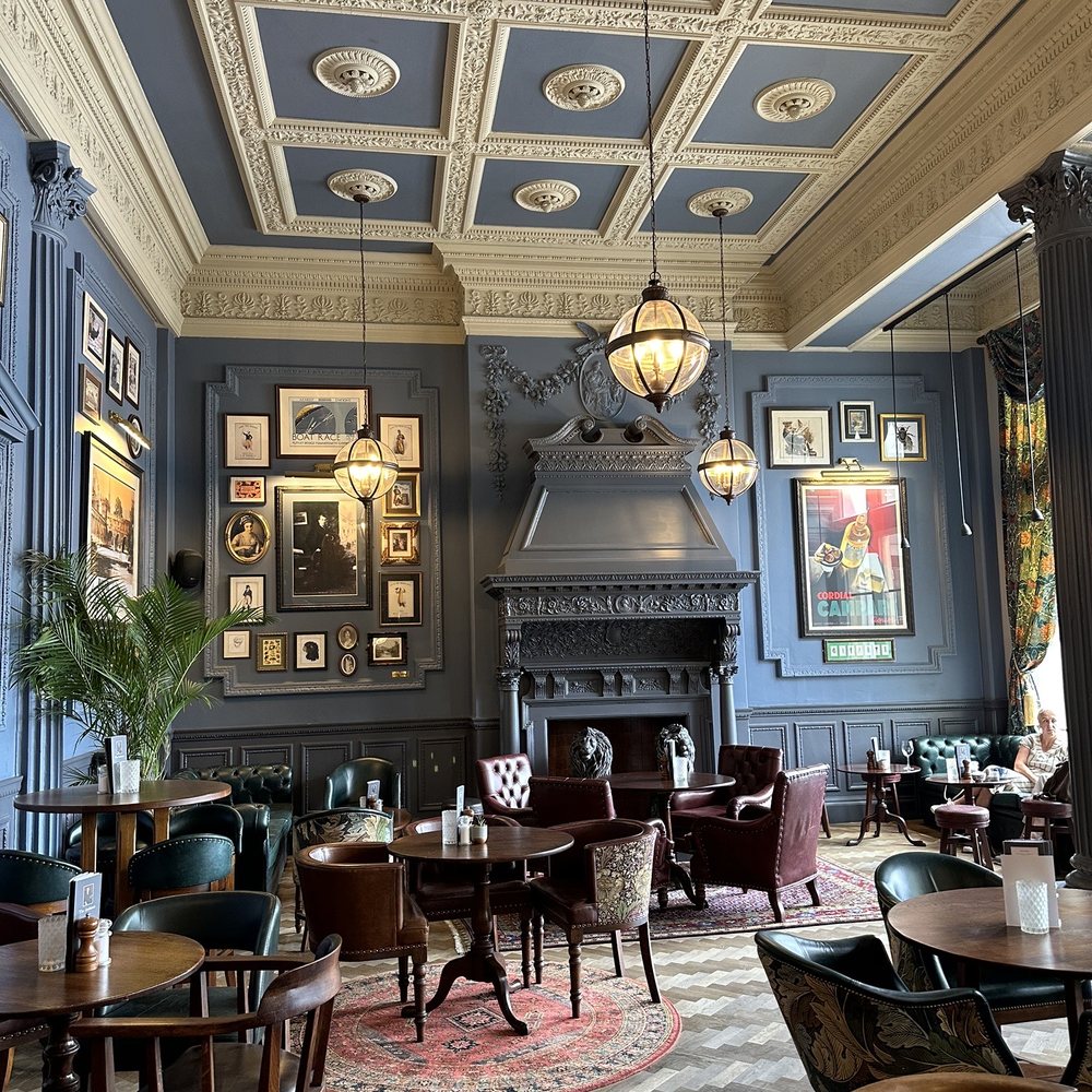 The Architect - Interior room - Pubs Near Me - Bath, BAS