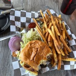 Bacon cheeseburger