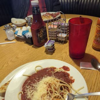 Model T Diner - Winnemucca spaghetti - Diners Near Me - Winnemucca, Nevada Model T Diner - Winnemucca spaghetti - Diners Near Me - Winnemucca, Nevada