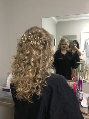 Adorë Hair Studio