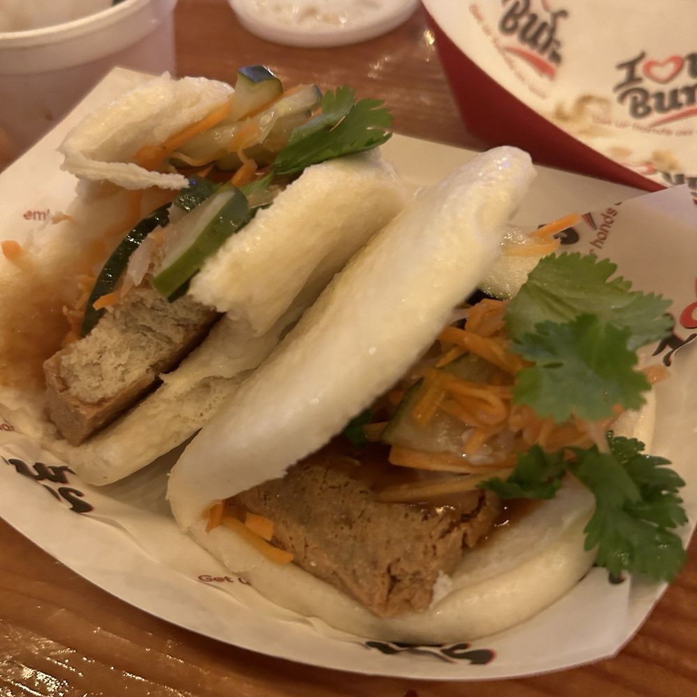 I Luv Ur Buns - Asian Fusion Near Me - Long Beach, California