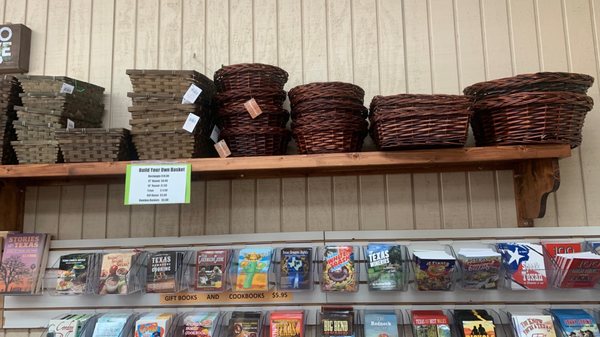 Gilbert Pecan Co by null