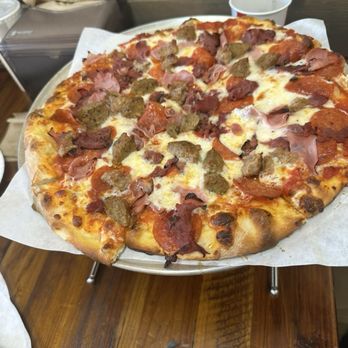 Burattino Brick Oven Pizza - Meat lovers pizza - Pizza Near Me - Whittier, California Burattino Brick Oven Pizza - Meat lovers pizza - Pizza Near Me - Whittier, California