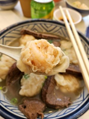 Superior Wonton Noodles by null