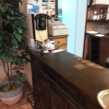 Café Les'ersatz - Theke - Cafes Near Me - Hanover, NI Café Les'ersatz - Theke - Cafes Near Me - Hanover, NI