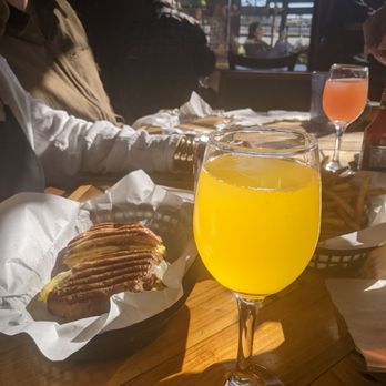 Lenise's Cafe - Mango mimosa - Cafes Near Me - West Sacramento, California Lenise's Cafe - Mango mimosa - Cafes Near Me - West Sacramento, California