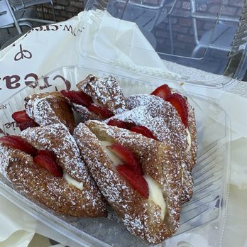 Cream Pan - Strawberry Croissant - Bakeries Near Me - Tustin, California
