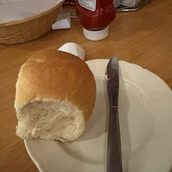 Del's Diner - Rolls the size of your head!!