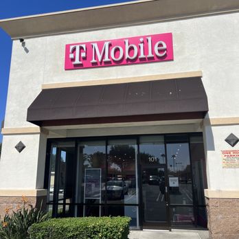 T-Mobile - Mobile Phones Near Me - Huntington Beach, California T-Mobile - Mobile Phones Near Me - Huntington Beach, California