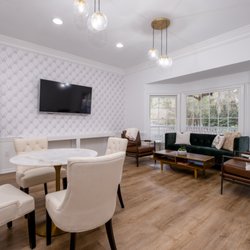 Better Homes and Gardens Real Estate Thomas Group - Conference Room and Meeting Space