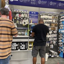 Lowe's Home Improvement - Keyaker