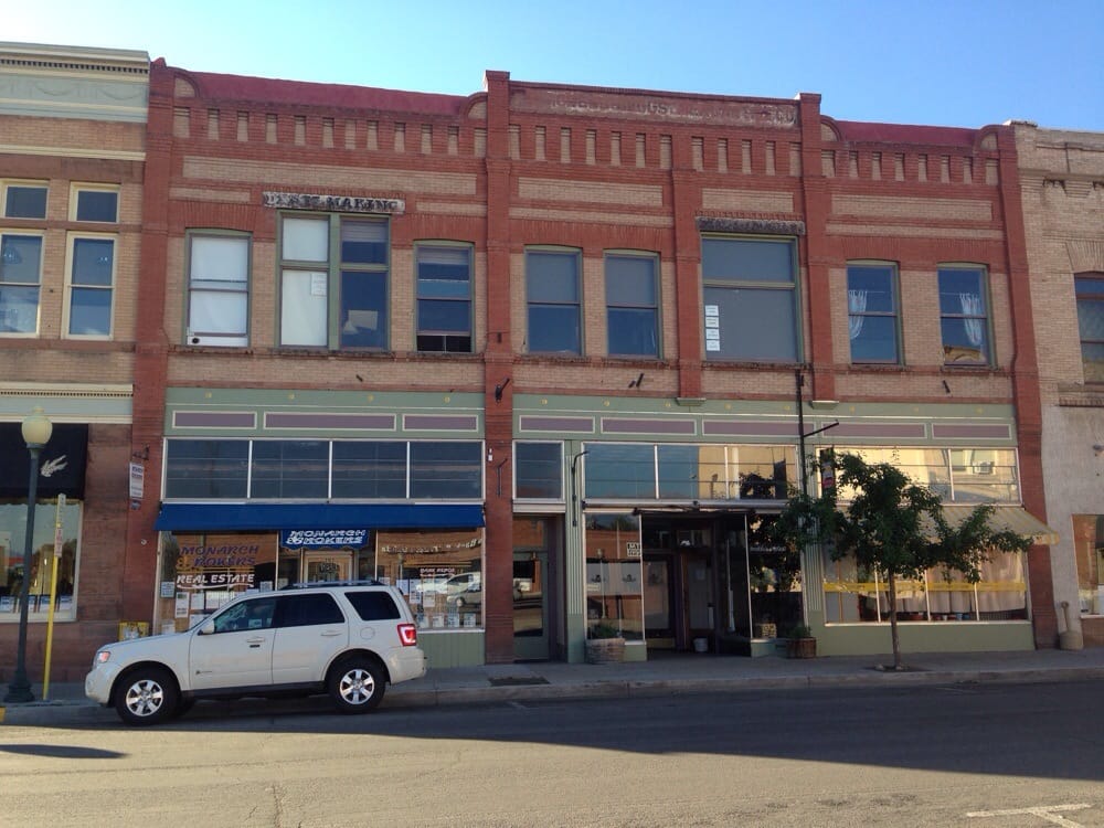 SIMPLY VINTAGE VACATION RENTALS 207 1/2 F St, Salida, Colorado Vacation Rentals Phone