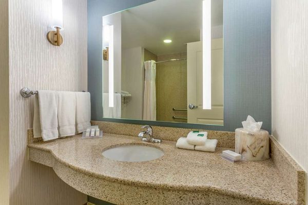 Hilton Garden Inn Indianapolis Downtown by null
