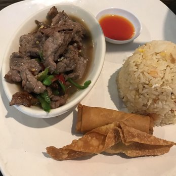 Thai Basil - Thai Near Me - Fullerton, California