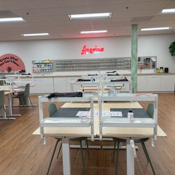Angelus Workshops - Art Classes Near Me - Santa Fe Springs, California Angelus Workshops - Art Classes Near Me - Santa Fe Springs, California