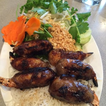 Young's Cafe - Wrapped shrimp appetizer - Vietnamese Near Me - Fort Collins, Colorado Young's Cafe - Wrapped shrimp appetizer - Vietnamese Near Me - Fort Collins, Colorado