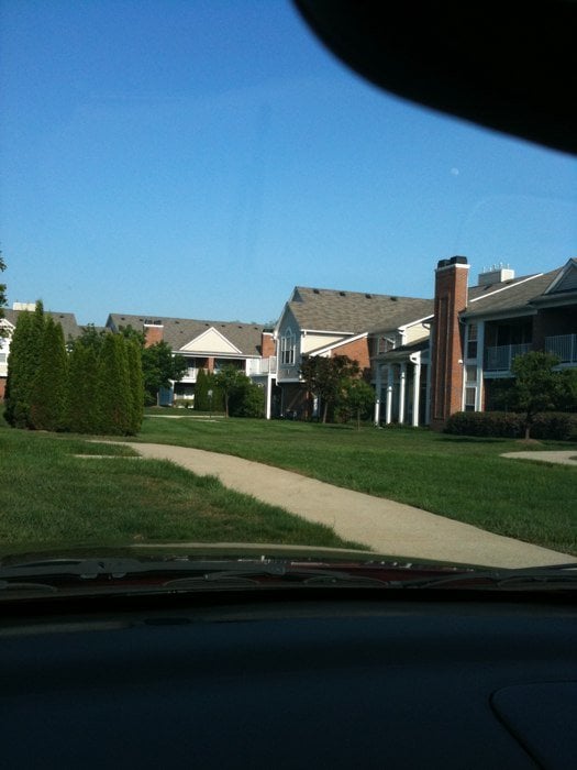 ABERDEEN GARDENS 44678 Marigold Dr, Sterling Heights, Michigan