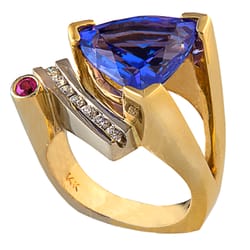 C & G Jewelers - 9.00ct Tanzanite, custom made.