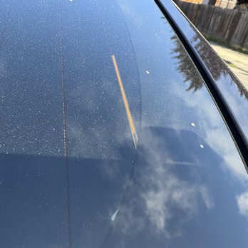 Lynx Auto Glass - Bubbled tint - Windshield Installation & Repair Near Me - San Leandro, California