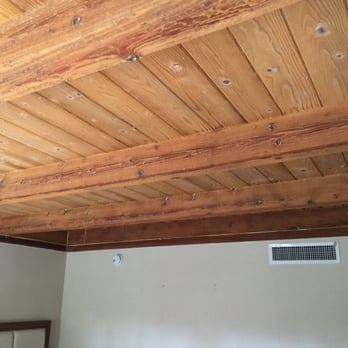 Humphreys Half Moon Inn - Moldy smell and felt outdated and old - San Diego, CA