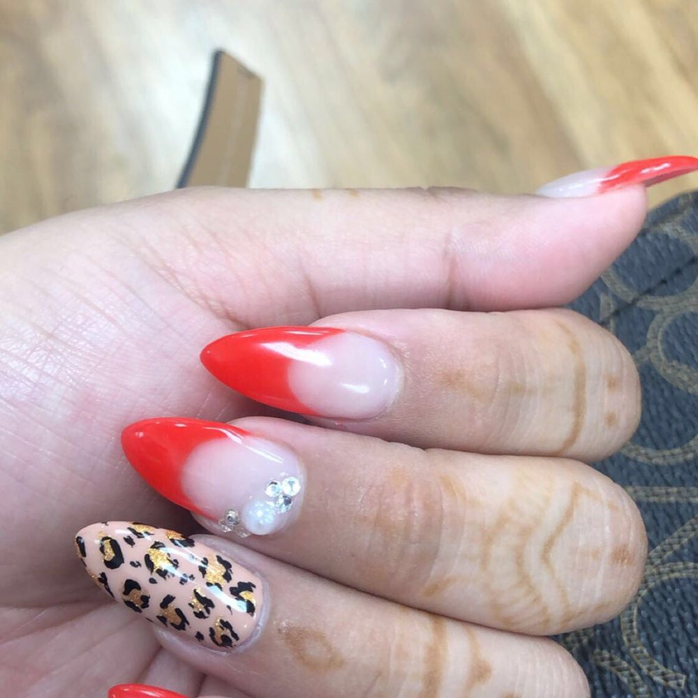 VS Nails & Spa - Nail Salons Near Me - Avondale, Arizona VS Nails & Spa - Nail Salons Near Me - Avondale, Arizona