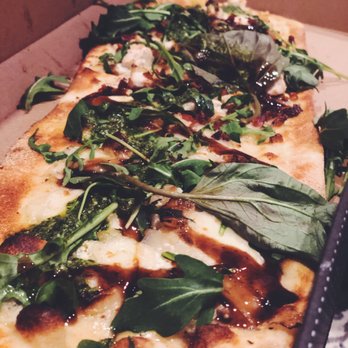 &pizza - Gnarlic w/ Hot Honey, Fig Balsamic, & Arugula - Pizza Near Me - Washington, DC, District of Columbia
