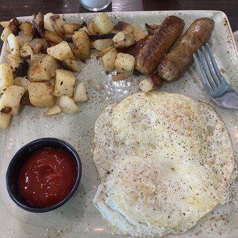 First Watch - Traditional Breakfast w/o bread - Breakfast & Brunch Near Me - Panama City Beach, Florida