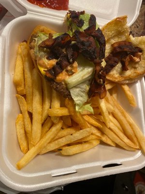 West Coast Burgers & Dogs by null