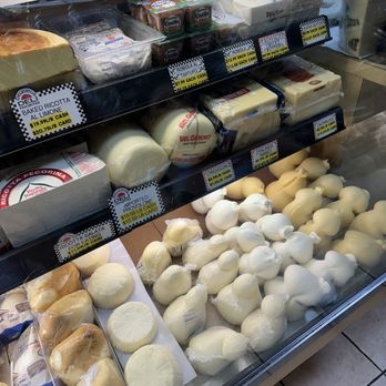 Casa Della Mozzarella Italian Deli - Delis Near Me - Bronx, New York Casa Della Mozzarella Italian Deli - Delis Near Me - Bronx, New York
