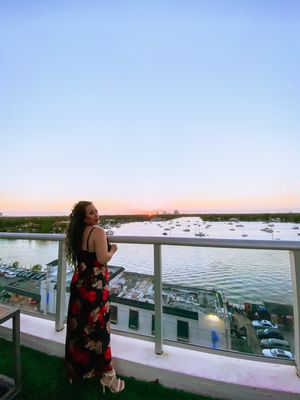 Sunset Club | Rooftop Restaurant & Lounge by null