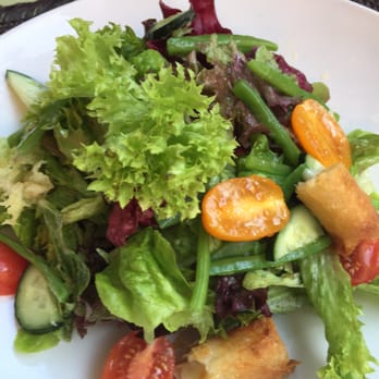 Don Juan de Alemanes - Green salad with fried Brie. Very good. Be prepared to dress it yourself. - Tapas Bars Near Me - Seville, SE Don Juan de Alemanes - Green salad with fried Brie. Very good. Be prepared to dress it yourself. - Tapas Bars Near Me - Seville, SE