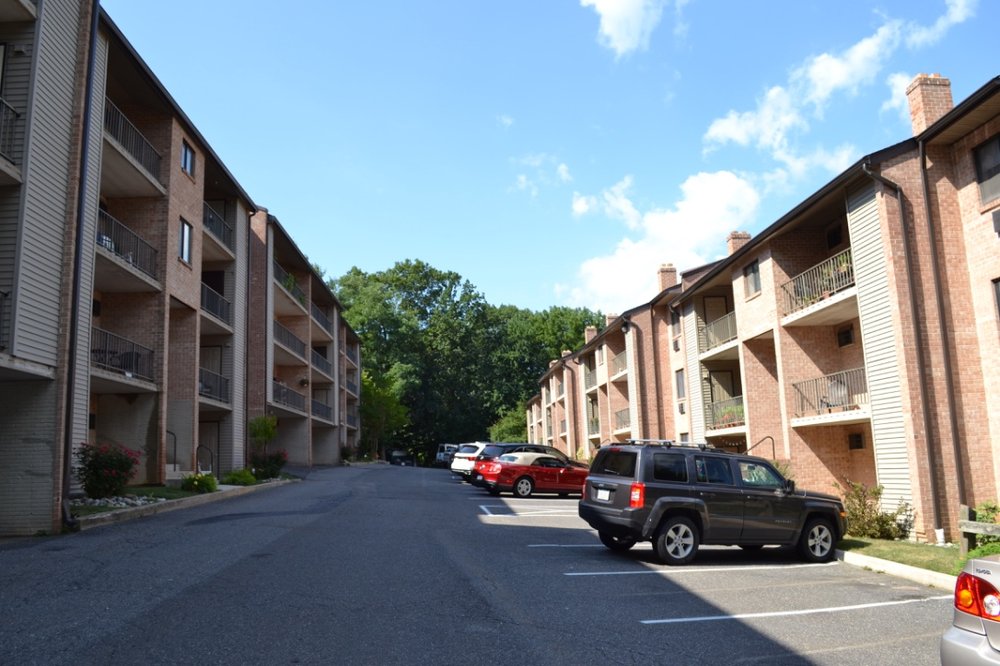 MEDIA STATION APARTMENTS Updated September 2024 13 Photos 340