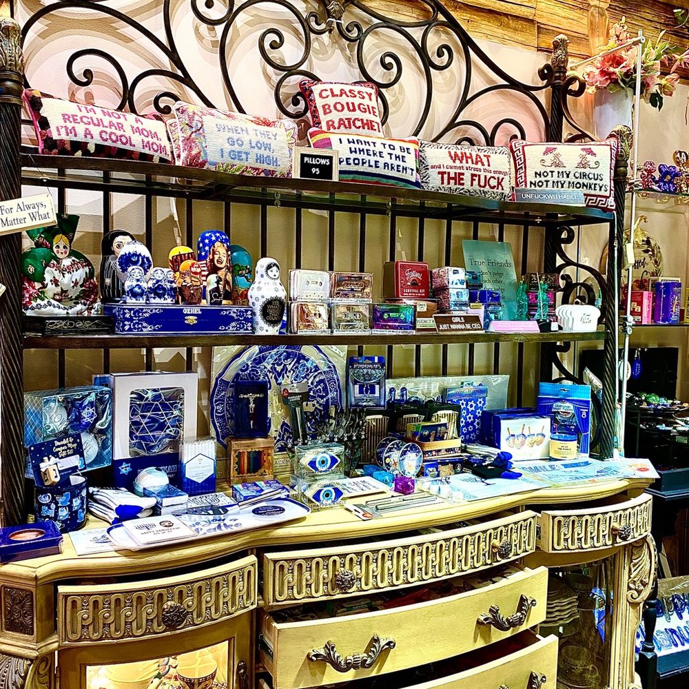 Boyar Gifts - Pillows and more - Cards & Stationery Near Me - New York, New York