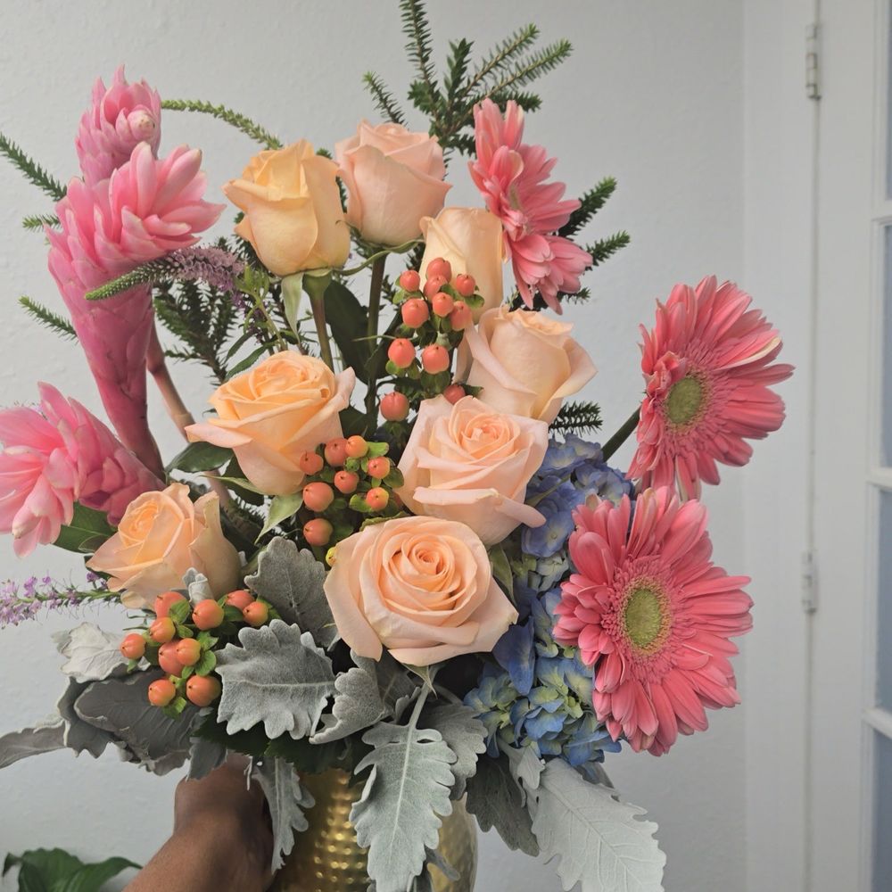 Statice Flowers & Events - Florists Near Me - Irving, Texas Statice Flowers & Events - Florists Near Me - Irving, Texas