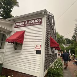 Emack and Bolio's