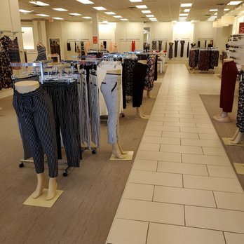 Sunelli - May 2020 - Women's Clothing Near Me - St. Augustine, Florida Sunelli - May 2020 - Women's Clothing Near Me - St. Augustine, Florida