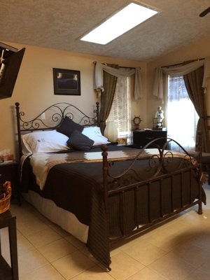 Embleton House B & B / Small Inn City Of Yellowknife Licenses # 02809 by null