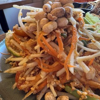 Hommali Thai Dining - Absolutely delicious crispy-crunchy, fresh as anything Thai Papaya Salad! - Thai Near Me - Gaithersburg, Maryland Hommali Thai Dining - Absolutely delicious crispy-crunchy, fresh as anything Thai Papaya Salad! - Thai Near Me - Gaithersburg, Maryland