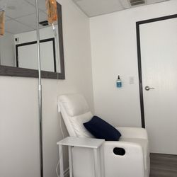 Vitality IV Drip - Very comfortable, quiet and relaxing atmosphere