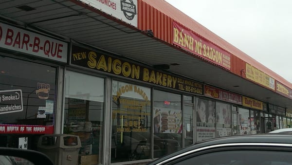 Banh Mi Saigon by null