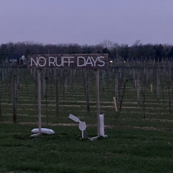 Daniel's Vineyard - No Ruff Days... bring your pup! - Wineries Near Me - McCordsville, Indiana