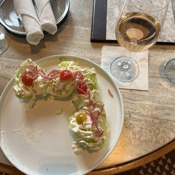The Living Room - Wedge Salad and Rose - American Near Me - Truckee, California