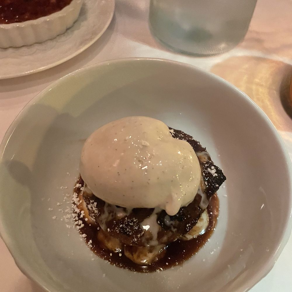 Bistro Campagne - Bread pudding - French Near Me - Chicago, Illinois Bistro Campagne - Bread pudding - French Near Me - Chicago, Illinois