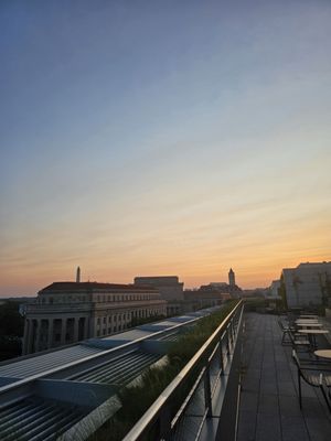 Johns Hopkins Bloomberg School of Public Health by null