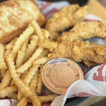 Raising Cane's Chicken Fingers - Fast Food Near Me - Manteca, California