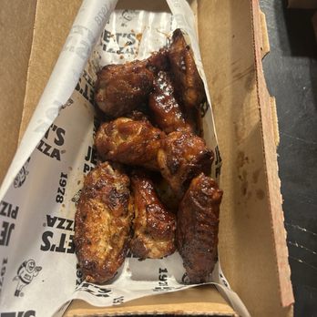 Jet's Pizza - BBQ Chicken wings - Pizza Near Me - Tempe, Arizona