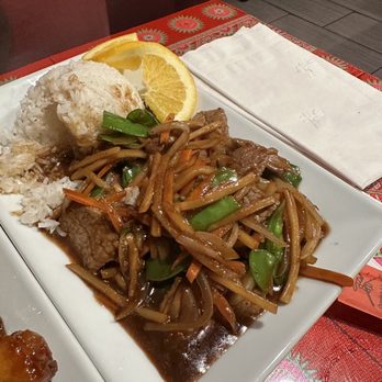 Kue's Cafe - Szechuan beef with no celery - Chinese Near Me - Dunedin, Florida